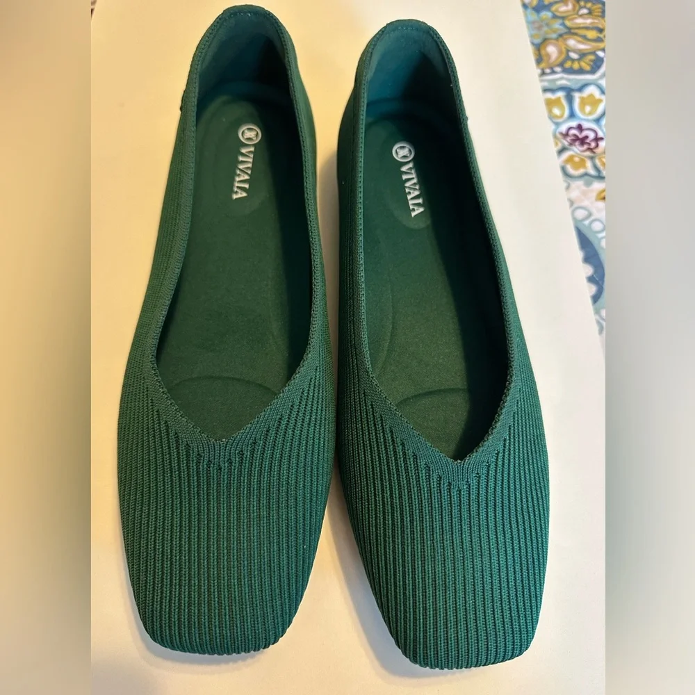 Vivaia Green Margot 2.0 Square Toe V Cut Ballerina Style Flats sz 41 Wide - Picture 3 of 10